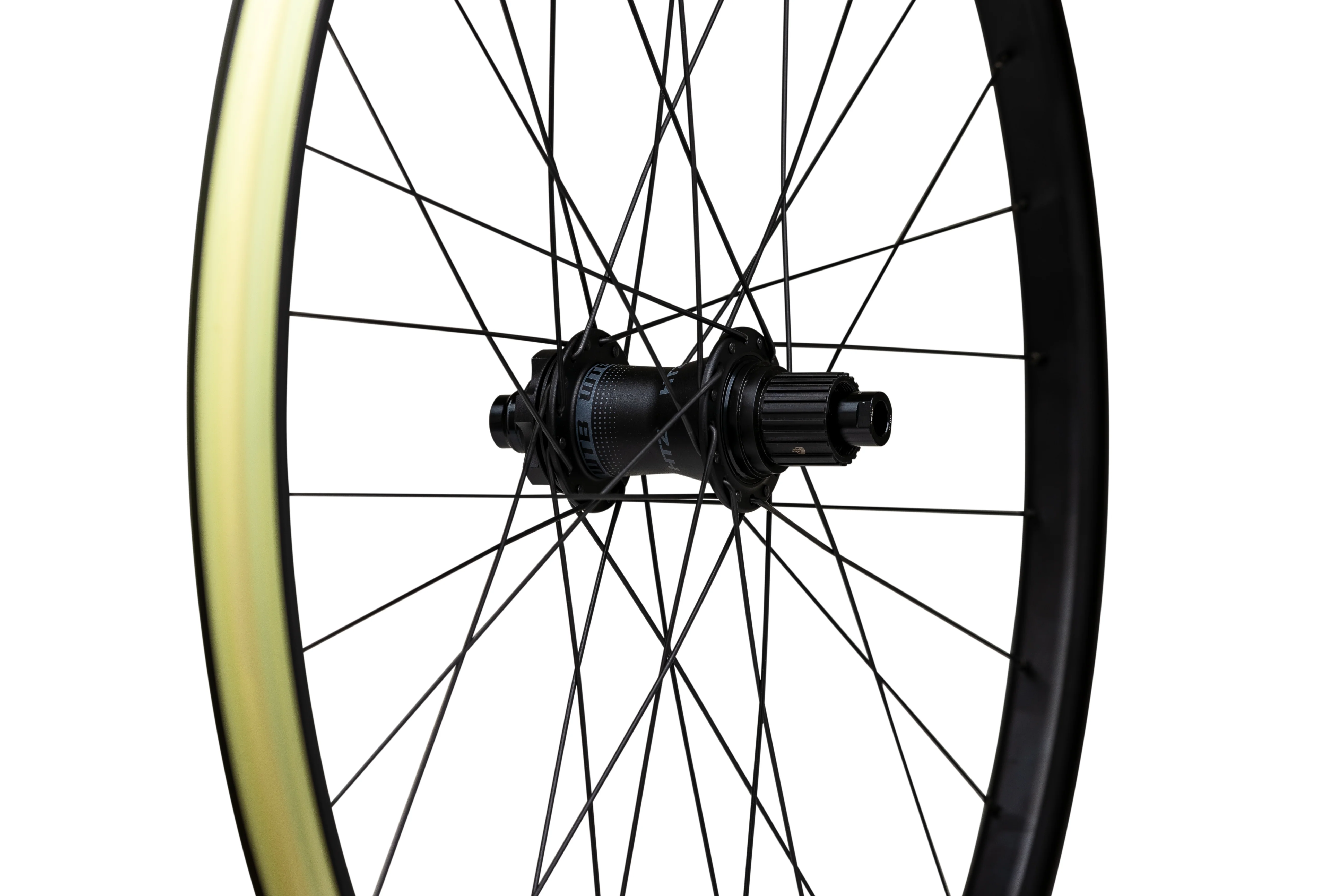 HTZ i30 - Image 5